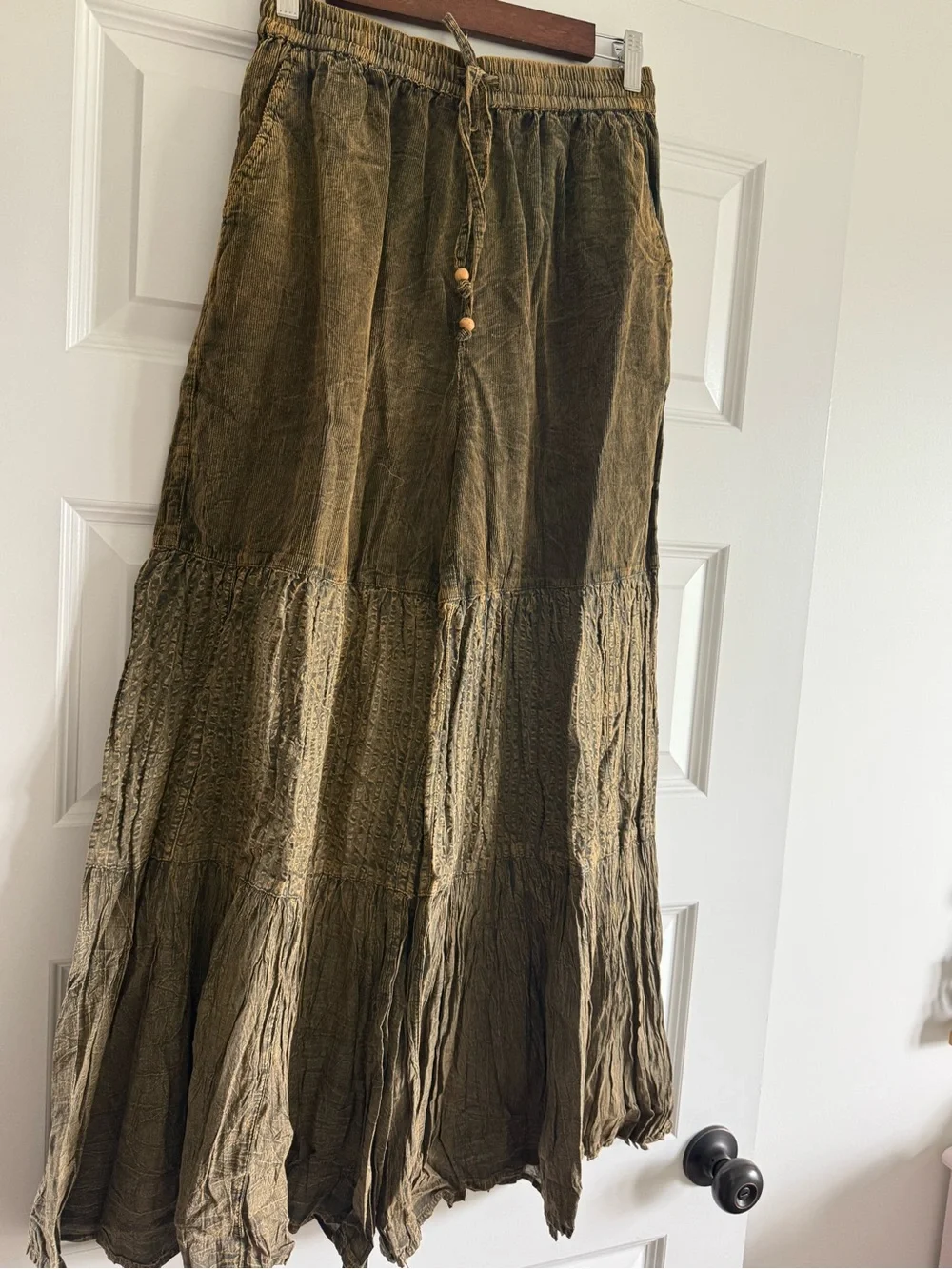 Young Threads NWT Olive Green Earthy Boho Wide Leg Pants Medium